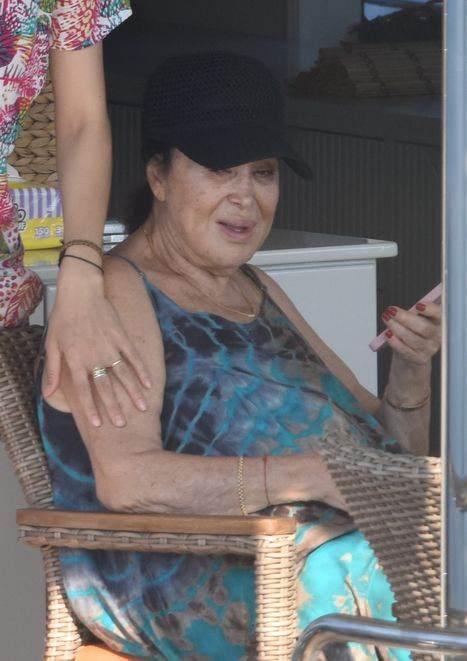 Türkan Şoray tatilde
