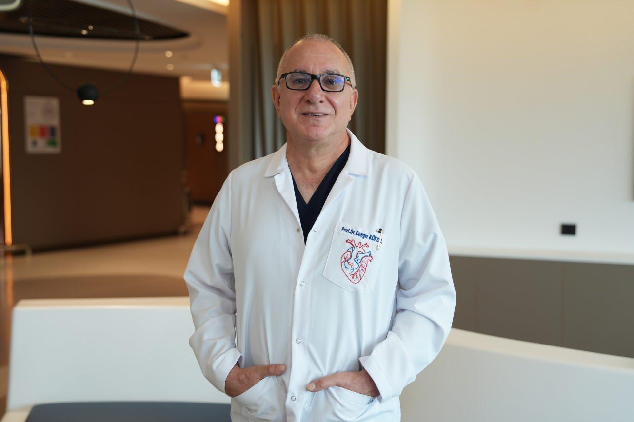Kalp Damar Cerrahisi Uzmanı Prof. Dr. Cengiz Köksal