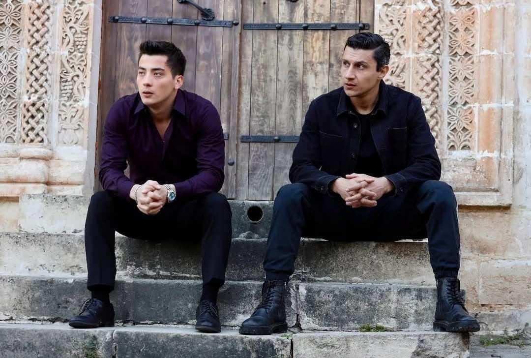 Atakan Özkaya ve Alper Çankaya