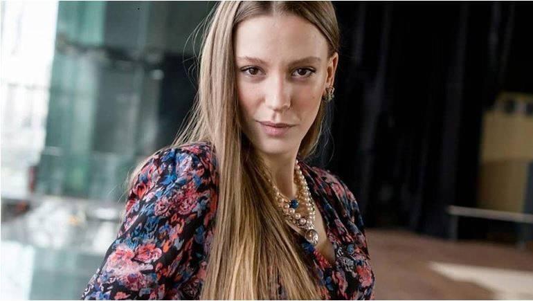 Serenay Sarıkaya