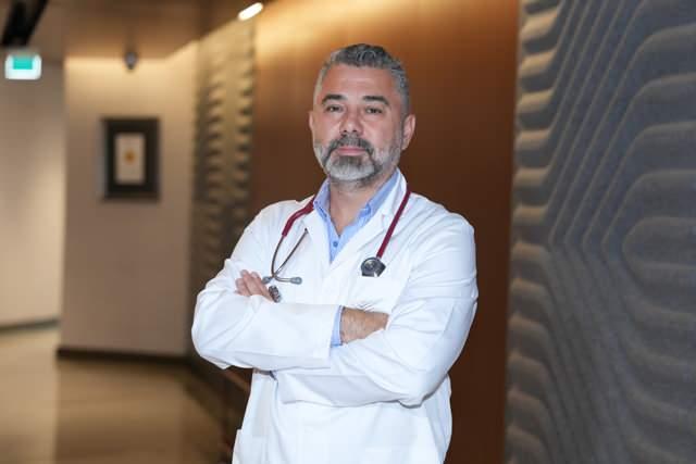 Medipol Acıbadem Bölge Hastanesi Enfeksiyon Hastalıkları ve Klinik Mikrobiyoloji Uzmanı Doç. Dr. Hüsrev Diktaş