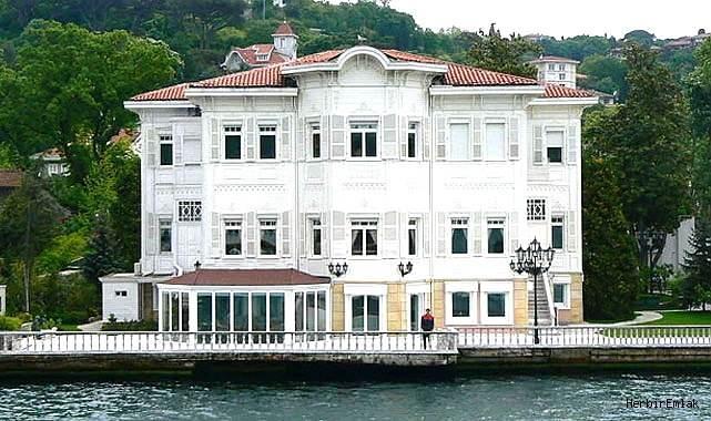 Merhum Faruk Yalçının yalısı