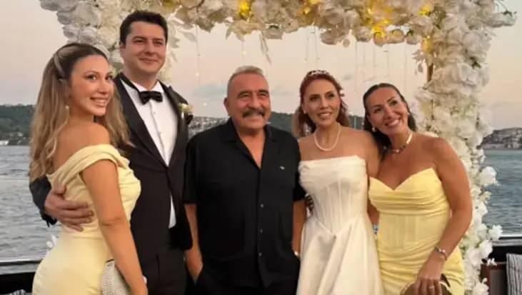 Ümit Besen kızının düğününde