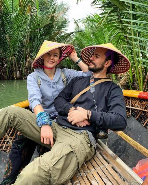 Burcu Biricik ve eşi Emre Yetkin