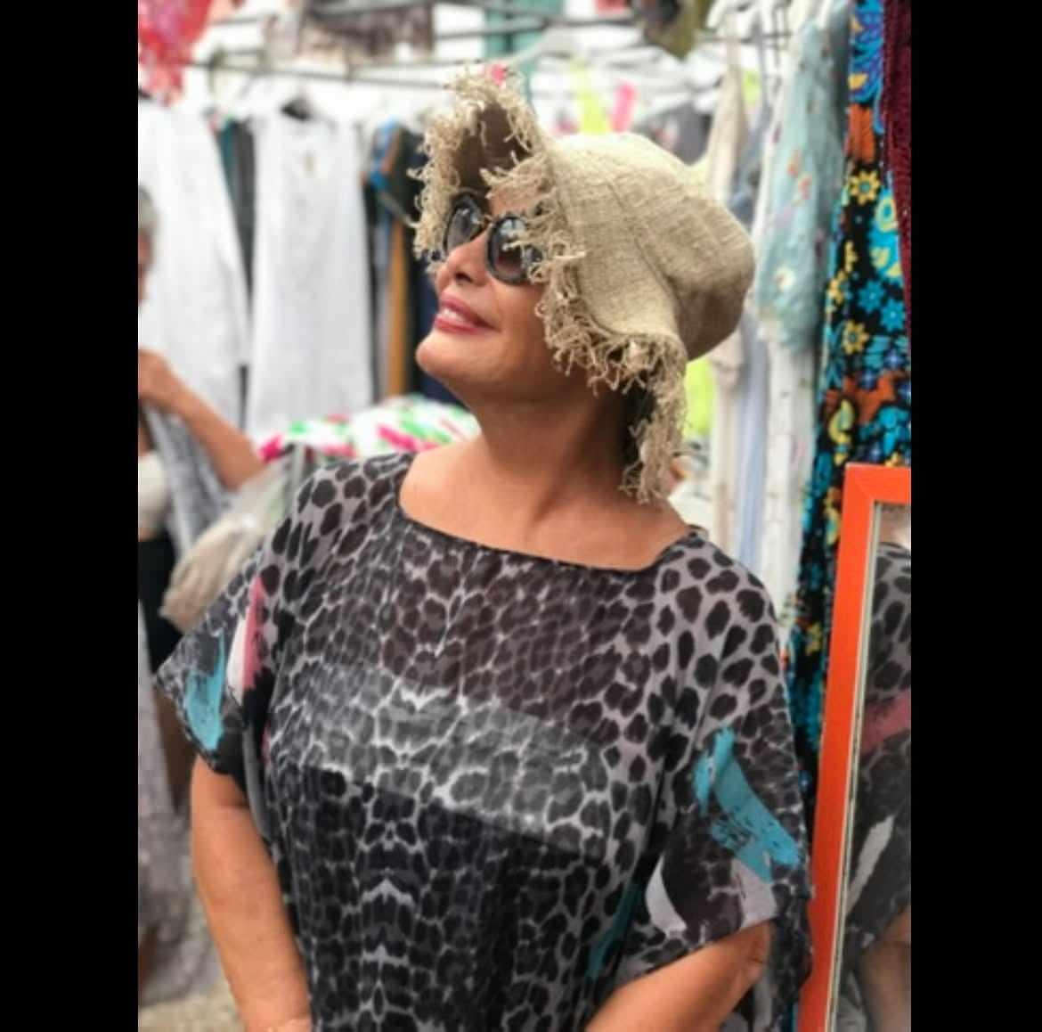 Emel Sayının paylaşımı