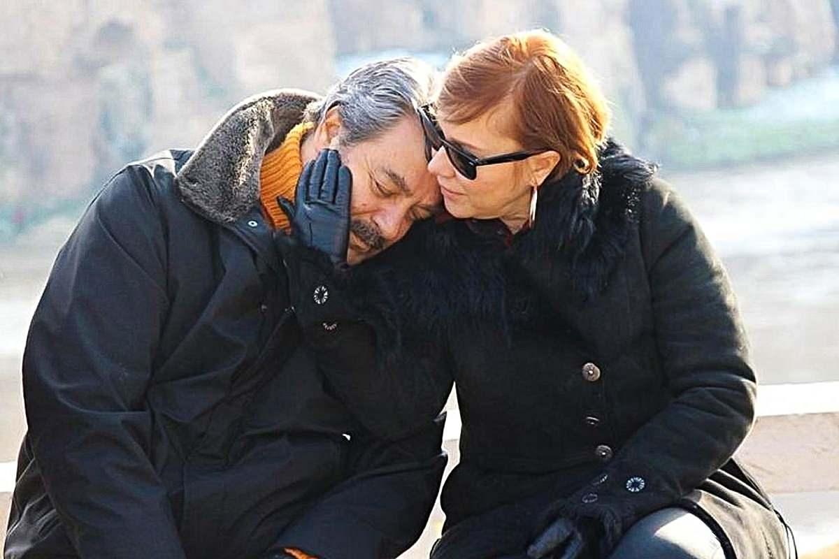 Kadi İnanır ve Jülide Kural