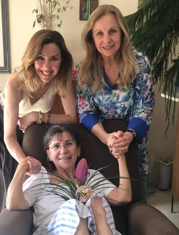 Gül Onat, İnci Türkay ve Ayşe İnci