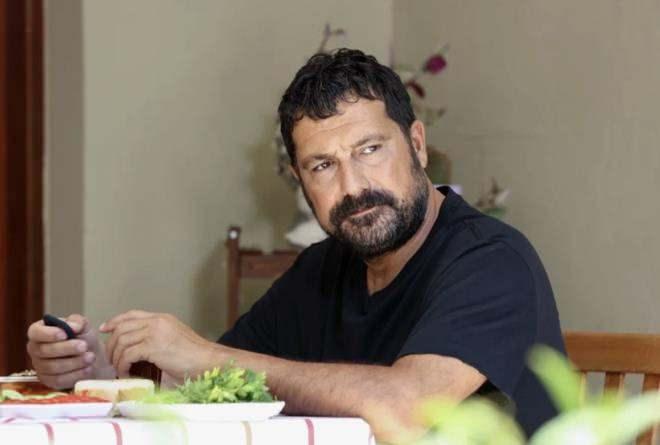 Bülent İnal
