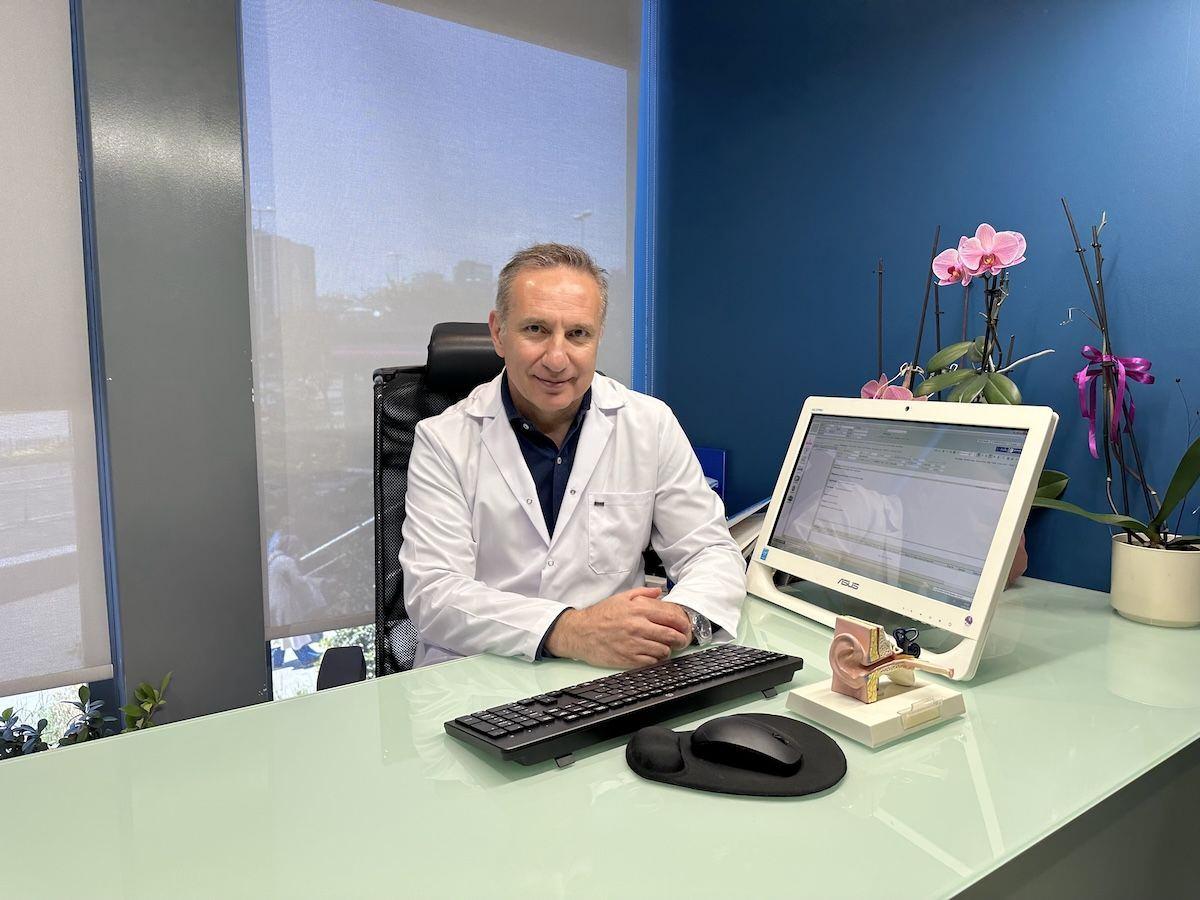 Kulak Burun Boğaz ve Baş-Boyun Cerrahisi Uzmanı Op. Dr. Fuat Güder