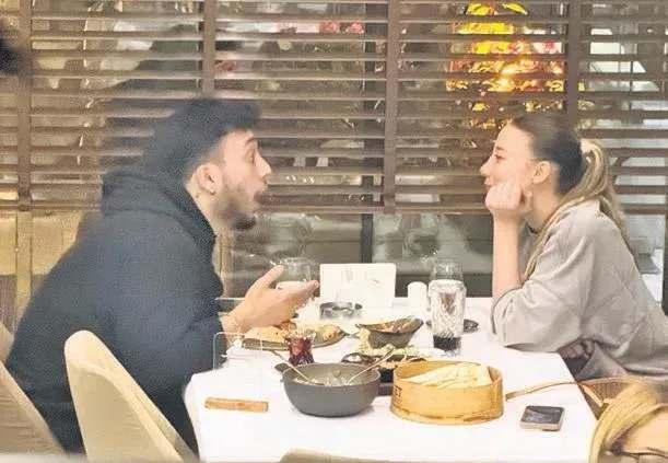 Aleyna Kalaycıoğlu ve arkadaşının görüntüleri