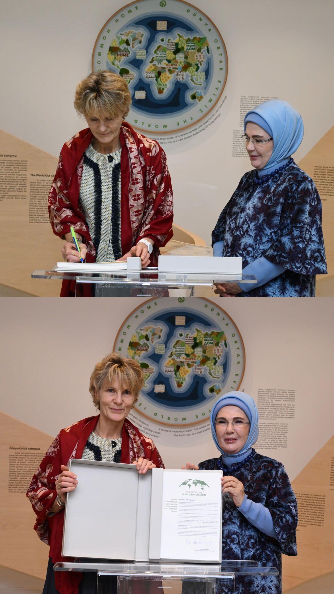 Emine Erdoğan ve Diana Fox Carney