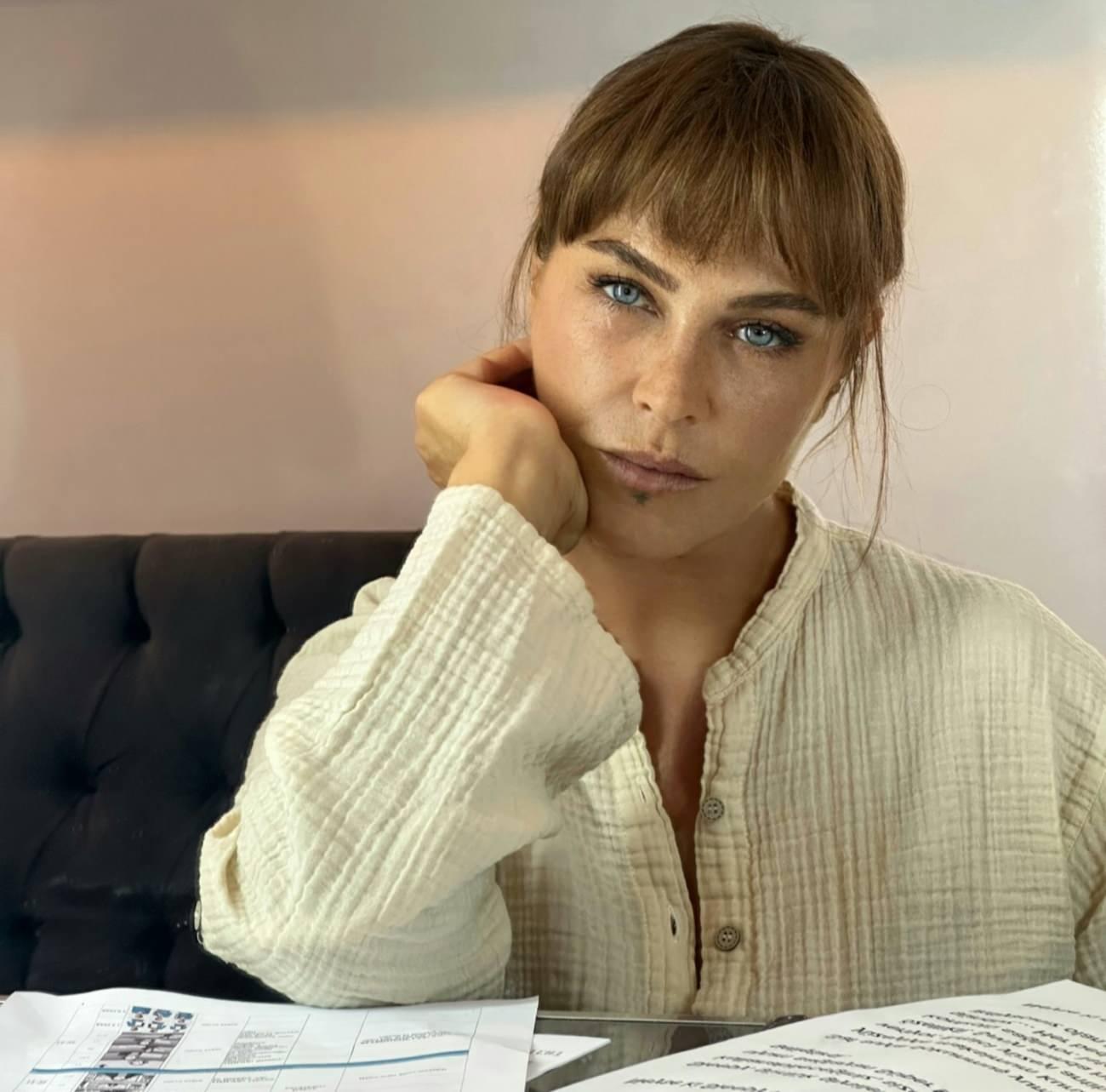 Hülya Avşar