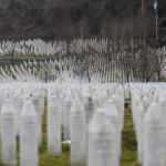 Karadağ'da 'Srebrenitsa soykırımı'nı inkar eden bakan görevden alındı