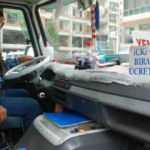 İzmir'de minibüs şoförü içki ve sigarayı bırakanı 5 yıl ücretsiz taşıyacak!