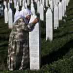Avrupa'nın gözü önünde bir soykırım! Dinmeyen acı Srebrenitsa
