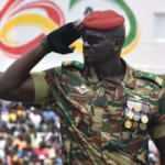 İşte darbeyi yapan Fransız ajanı! Gine'de asker yönetime el koydu, cumhurbaşkanı ellerinde