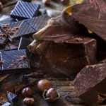 Bitter çikolatanın faydaları nelerdir? Bitter çikolatanın bağırsaklara faydaları...