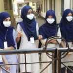 Hindistan'da başörtülü öğrenciler ayrı sınıfa konuldu