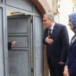 Başkan Beyazgül iftar öncesi kapı kapı dolaştı, talepleri dinledi   