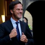 Hollanda Başbakanı, Srebrenitsa soykırımında görev yapan askerlerden özür diledi