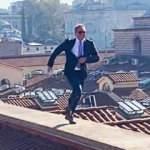 ABD Büyükelçisi, Kapalıçarşı'nın çatısında koştu