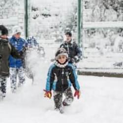 Okullar tatil olacak mı? İstanbul, Ankara, Bursa ve diğer illerde pazartesi okul var mı? Kar tatili mi olacak? Meteoroloji'den uyarı!