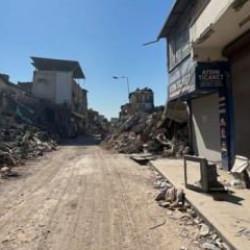 Acilen yapmazsak şehirde kimse kalmayacak: Deprem bölgesinden bir hayati çağrı daha
