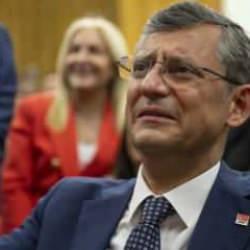 CHP'li Özgür Özel, Kılıçdaroğlu'nun son toplantısında ağladı