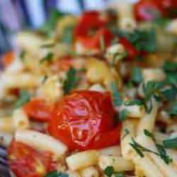 Közlenmiş patlıcan soslu makarna tarifi, nasıl yapılır? 