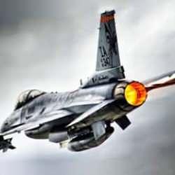 Menendez: Türkiye F-16'ları hak edecek bir şey yapmadı