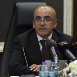 Bakan Mehmet Şimşek görevi  Nureddin Nebati'den devraldı