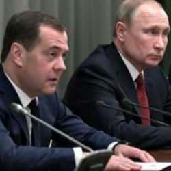 Medvedev'den Putin çağrısı
