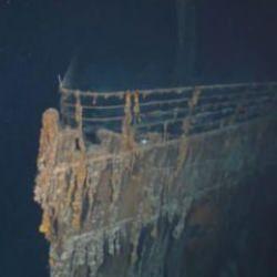 Titanik’in enkazına turist taşıyan denizaltı kayboldu! Ünlü milyarder de içindeydi!