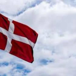 Danimarka'da Türk Büyükelçiliği önünde alçak saldırı! Canlı yayınladılar