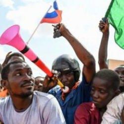 Nijer'de Fransa üssü kuşatıldı! Tansiyon çok yüksek