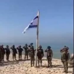 İsrail'in bayrak diktiği görüntülerdeki gerçek ortaya çıktı: Dünyaya rezil oldular