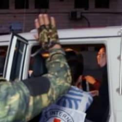 Esir takasında 3'üncü günde yine benzer tablo! İsrailliler Kassam askerlerine el salladı