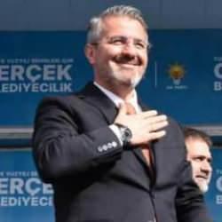 AK Partili Belediye Başkan adayına tekme tokatlı saldırı