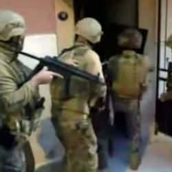 İzmir'deki DEAŞ operasyonunda 20 tutuklama