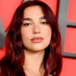 Ünlü şarkıcı Dua Lipa'dan Gazze için 'kalıcı ateşkes' çağrısı