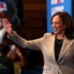 Biden'ın kararı sonrası Kamala Harris'ten ilk açıklama! Seçim yarışına hızlı başladı