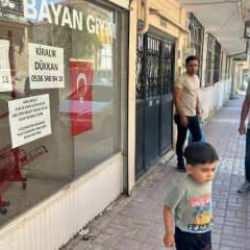 Elazığ'da şaşırtan 'kiralık' ilanı: Gören dönüp bir daha bakıyor