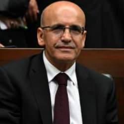 Mehmet Şimşek'ten istifa açıklaması: Senaryolar doğru değil, uydurma senaryolara inanmayın