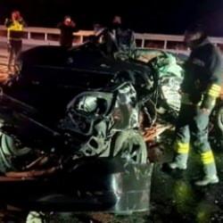Erzincan'da feci kaza: 3 vatandaş öldü, 1 yaralı