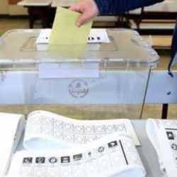 Erken seçim tartışmaları sürerken son anket yayımlandı! İşte parti parti oy oranları
