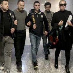 Ev hapsindeki Serdar Ortaç'ın 18 konseri iptal edildi!