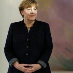 Merkel'in kitabından detaylar: 'İki Türk beni çok mutlu etti' dedi, füze detayını da yazdı