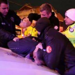 Polisin sabır sınavı: Kaçtı, kaza yapıp yakalandı! Vali ile tehdit etti...