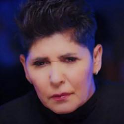 Kanser tedavisi gören Cansever'den mesaj var! Hastane odasından paylaştı