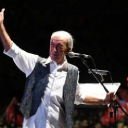 Edip Akbayram'ın sağlık durumu nasıl? Kızından yeni açıklama
